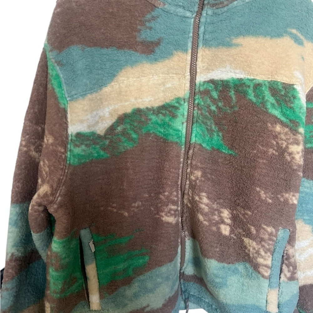 Levi's Atlas Sherpa Mountain Landscape Fleece - Mink - Size Small - Picture 7 of 14